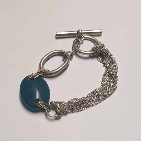 157 Kenneth Cole Silver Chain and‎ Blue Stone Bracelet with Toggle Clasp - Picture 5 of 5